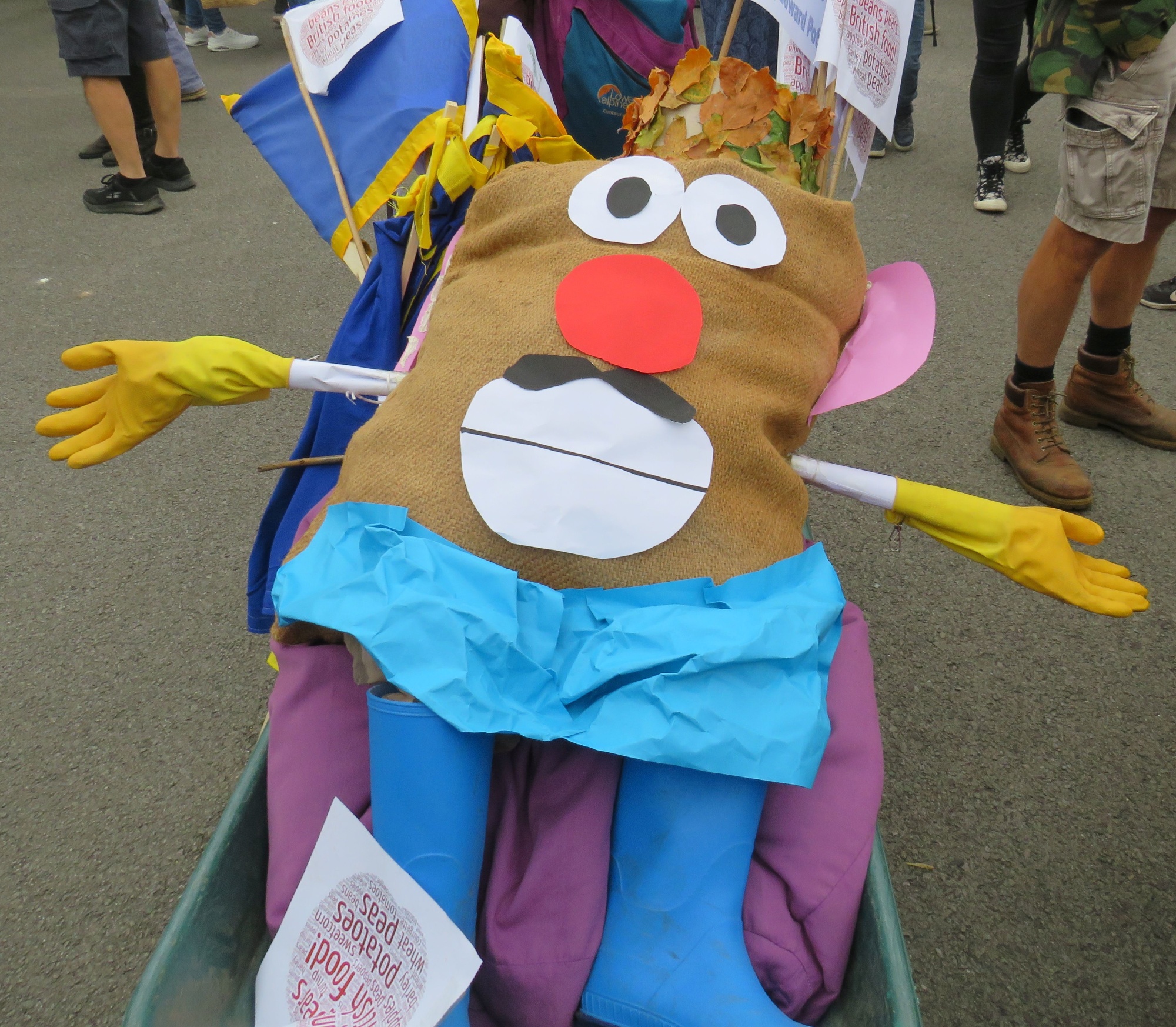 Mr English Breakfast from the Tring Apple Parade 2025